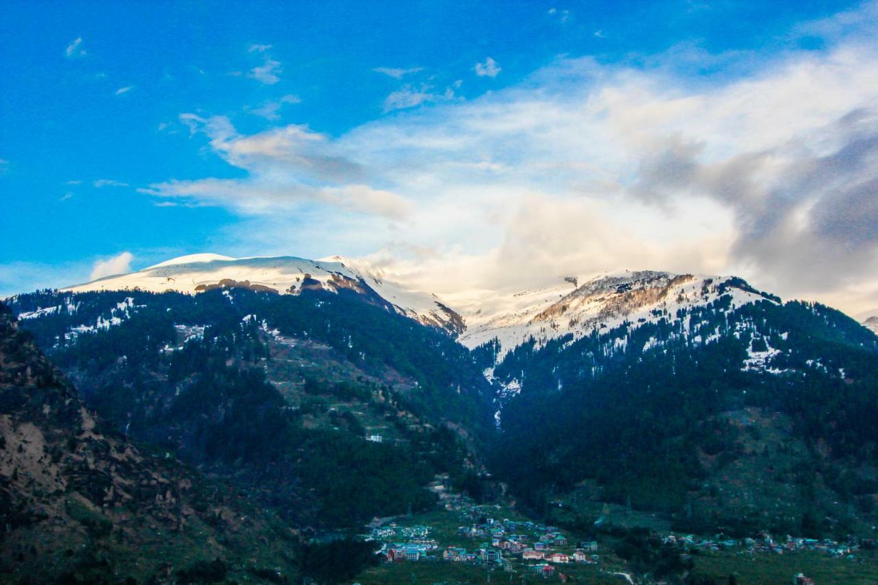 Готель Highq Manali Екстер'єр фото