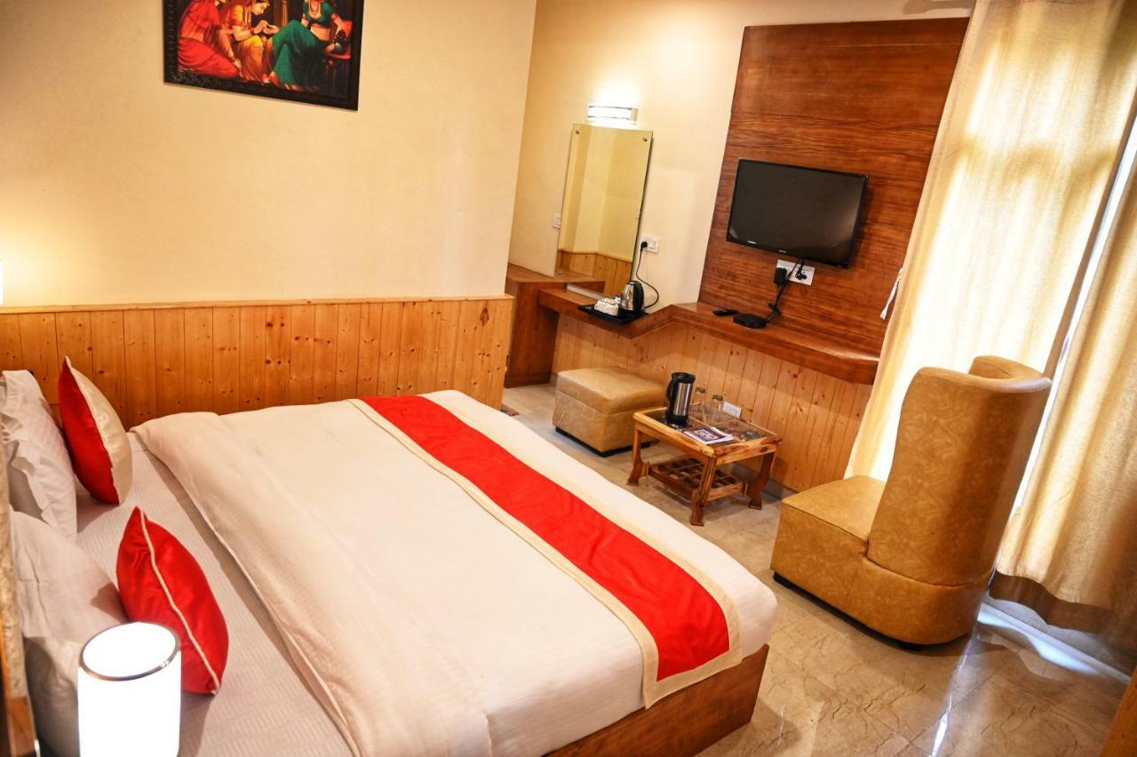 Готель Highq Manali Екстер'єр фото