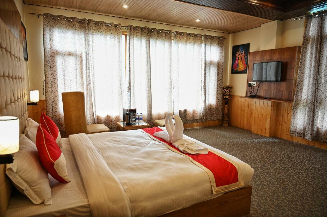 Готель Highq Manali Екстер'єр фото